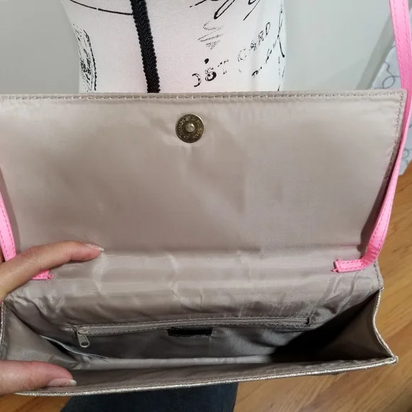H&M Crossbody Clutch Purse Color Pink And Silver Glitters...!! - Picture 10 of 13